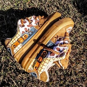 Customized "Toy story" woody theme skateboard sneakers!!!!